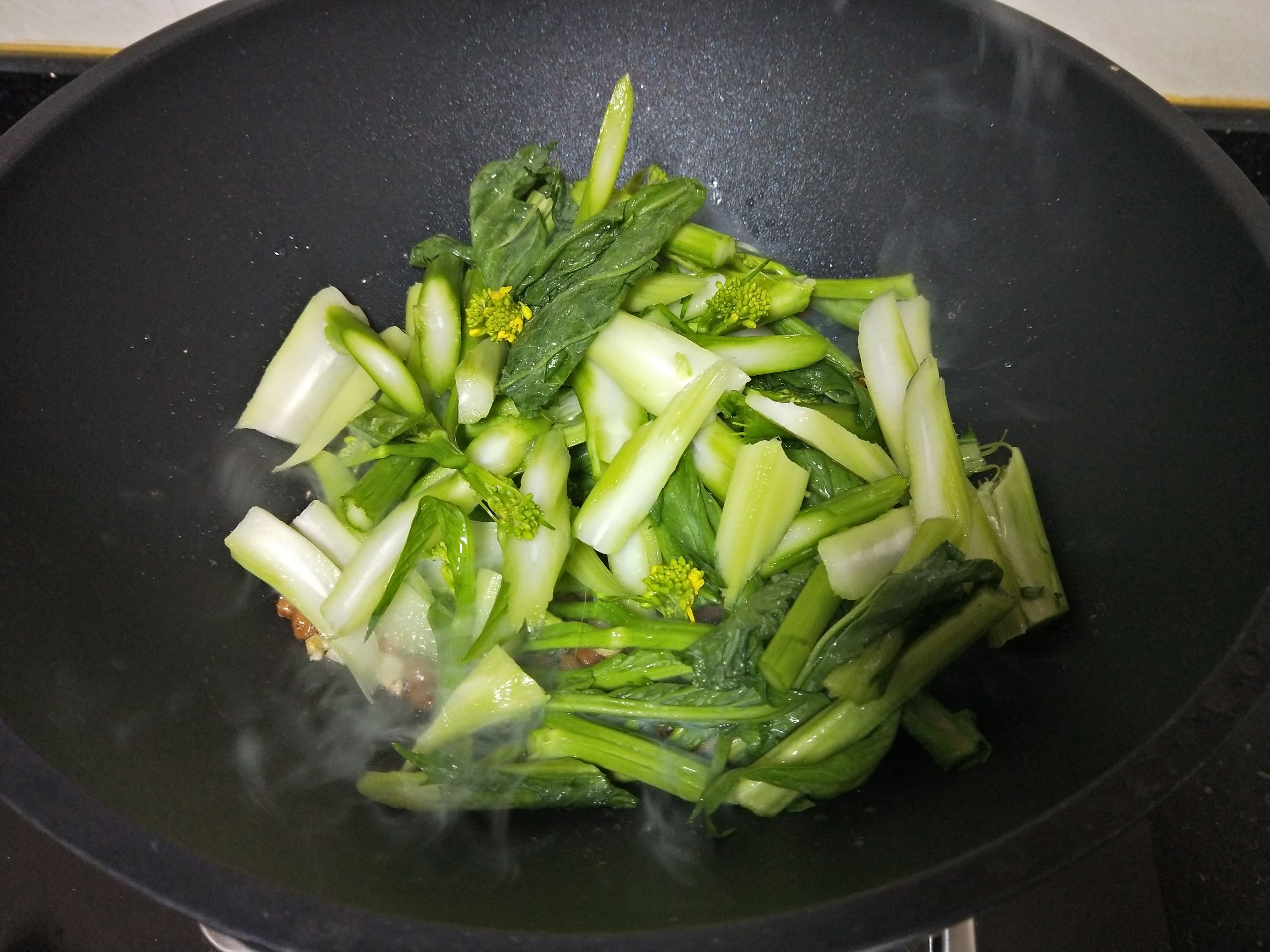 Stir-fried Choy Sum with Tempeh recipe