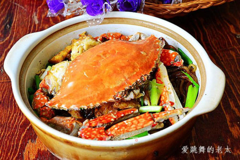 Steamed Crab with Minced Vermicelli in Clay Pot recipe