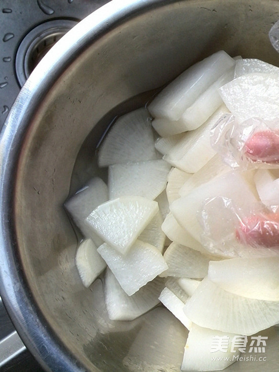 Dried White Radish in Cold Dressing recipe