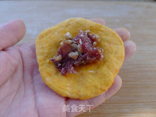 Rose Flower Persimmon Cake recipe