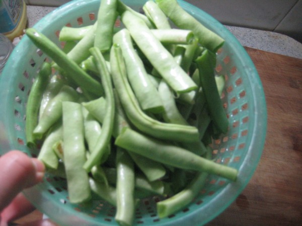 Roasted String Beans with Plum Dried Vegetables recipe