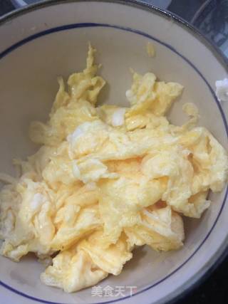 Scrambled Eggs with Wild Onion recipe