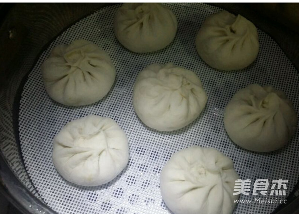 White Radish Pork Clam Buns recipe