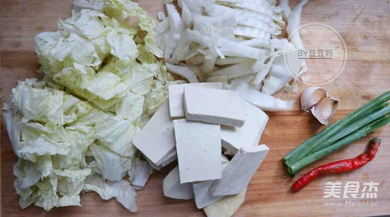 Cabbage Tofu in Clay Pot recipe