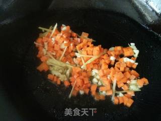 Fried Dried Small River Prawns with Carrots recipe