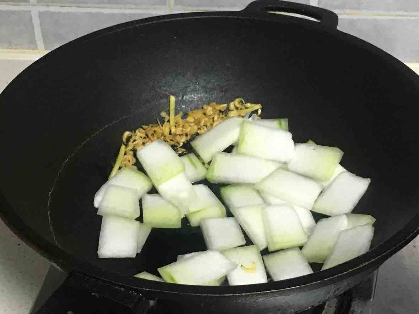 Winter Melon Seaweed Soup recipe