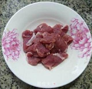 Stir-fried Yuba with Lean Meat and Sour Beans recipe