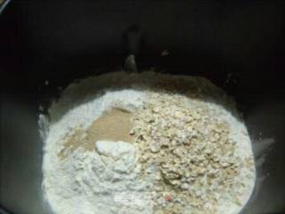 Oatmeal Raisin Buns recipe