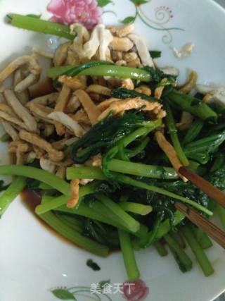 Garland Chrysanthemum Mixed Chicken Shreds recipe
