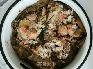 Steamed Ribs with Lotus Leaf and Glutinous Rice recipe