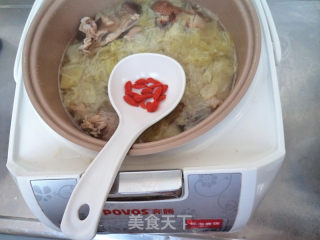 Mushroom and Cabbage Duck Bone Soup recipe
