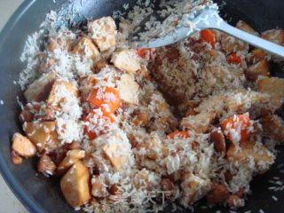 Stewed Rice with Taro and Carrots recipe