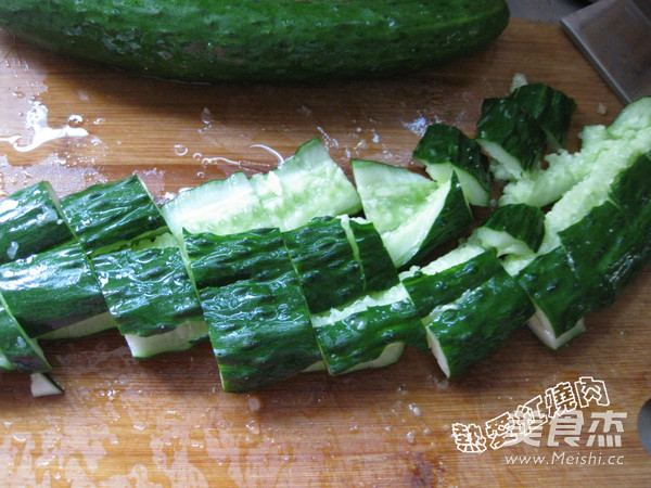 Cucumbers with Sesame Sauce recipe