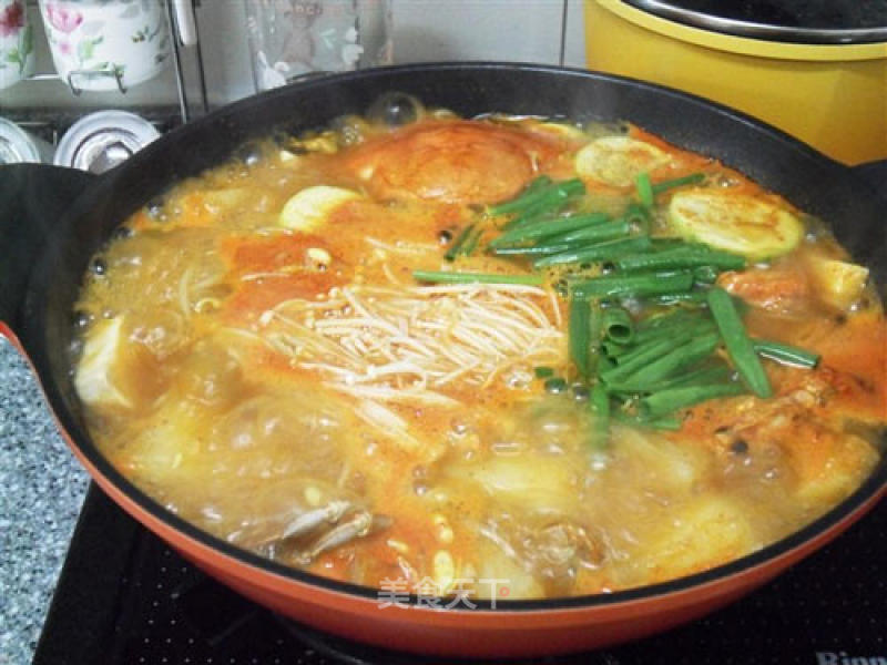 Housewife Version of Korean Seafood Soup recipe