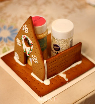 A Dream House in A Fairy Tale---christmas Gingerbread House recipe