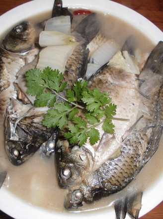 Crucian Carp and Cabbage Soup recipe