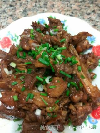 Braised Duck with Ginger Slices recipe