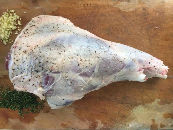 Lazy Western Roast Leg of Lamb recipe