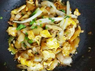 Stir-fried Rice Noodles recipe