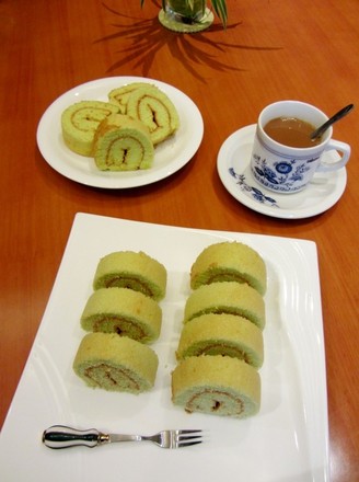 Spinach Cake Roll