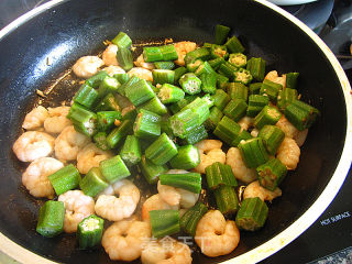 Refreshing and Refreshing Fried Okra with Shrimp recipe