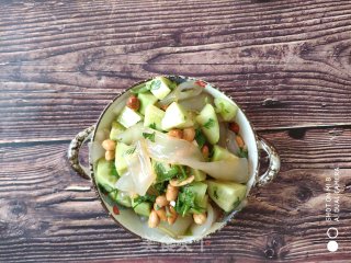 Cucumber with Moist Powder Skin Peanuts recipe