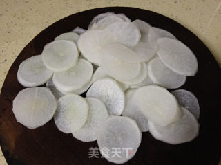 White Radish Soaked in Vinegar and Rock Sugar that is More Delicious Than Sour Radish recipe