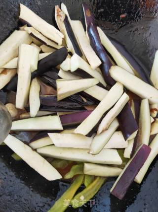 Braised Eggplant Peppers with Less Oil Sauce recipe