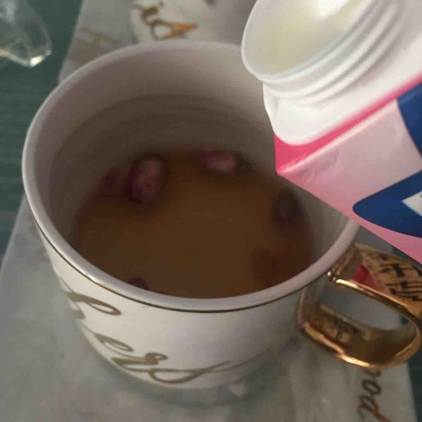 Rose Milk Tea recipe