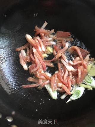 Stir-fried Long Beans with Shredded Pork recipe