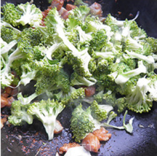 【fried Chicken Fillet with Broccoli】-------- Endless Meal recipe