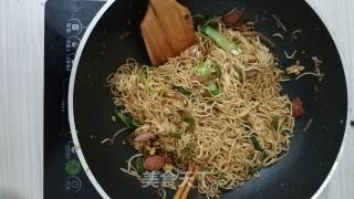 Stir-fried Thin Noodles recipe