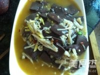 Pork Blood Enoki Mushroom and Ginger Soup recipe