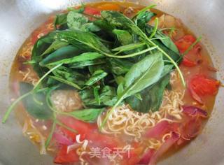 Summer Nourishment Product --- Duck Meat and Pepper Leaf Noodles recipe