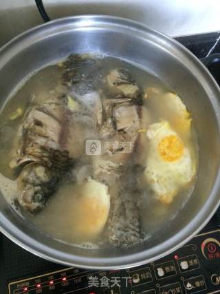 Crucian Fish Egg Soup recipe