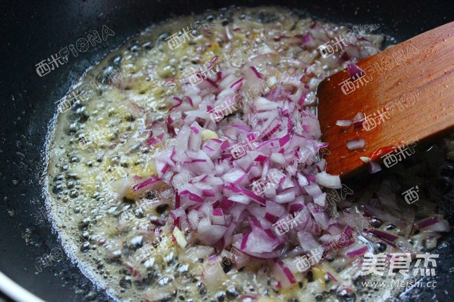 Tomato Beef Sauce recipe