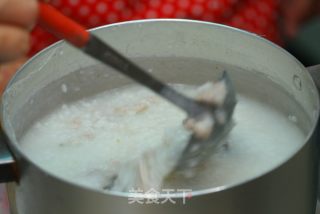 Hong Kong-style Preserved Egg and Lean Meat Porridge recipe