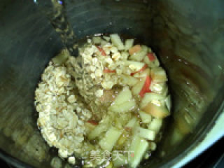 Oatmeal Apple Soy Milk recipe