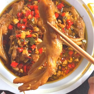 Braised Duck Feet are Not Tasty, Hit Me recipe