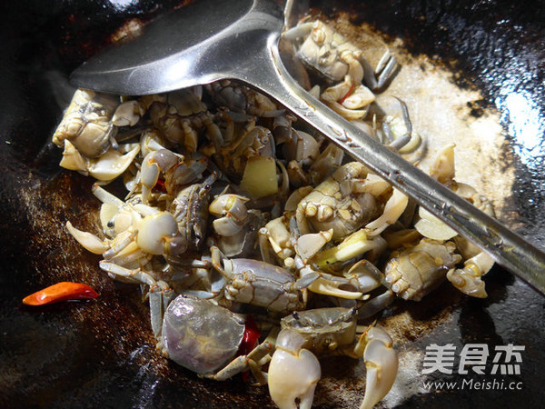 Stir-fried White Jade Crab recipe