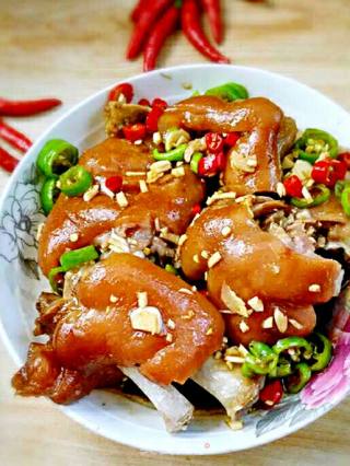 #trust之美#sour and Spicy Pig's Trotters recipe