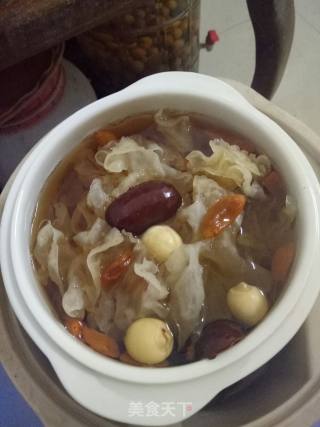 Tremella Lotus Seed Syrup recipe