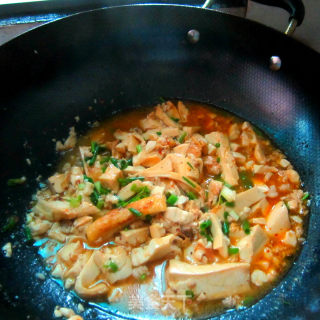 Tofu with Minced Pork and Chives recipe