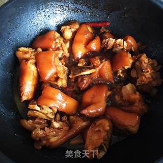 Roast Pork Feet recipe