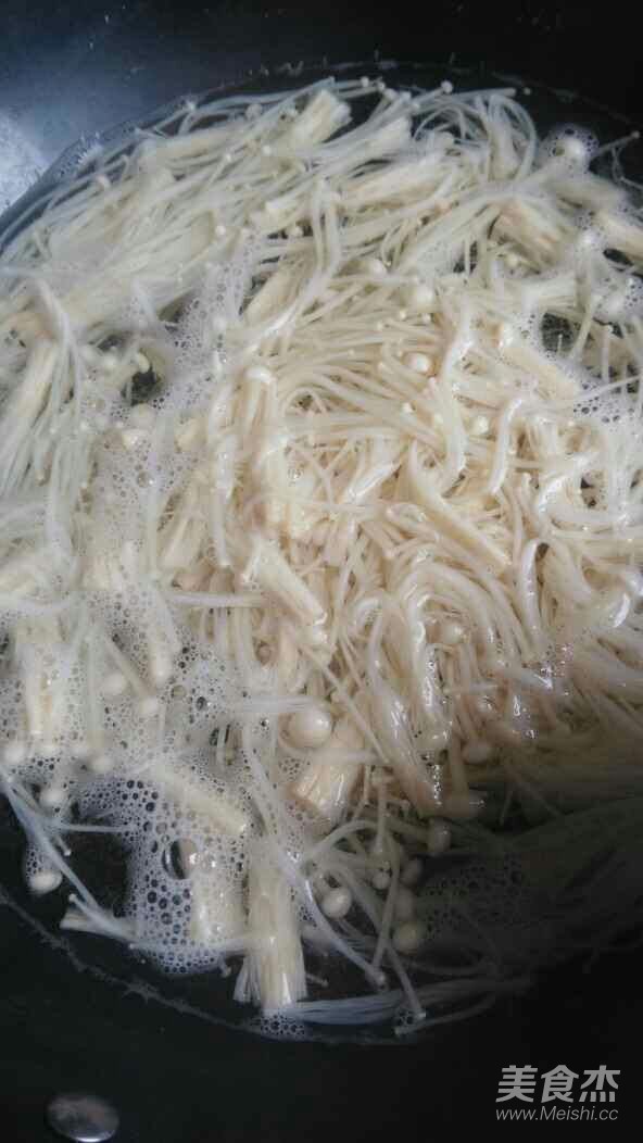 Lotus Root Mixed with Golden Needles recipe