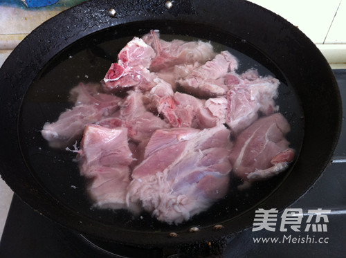 Tendon Meat Mixed with Cucumber recipe