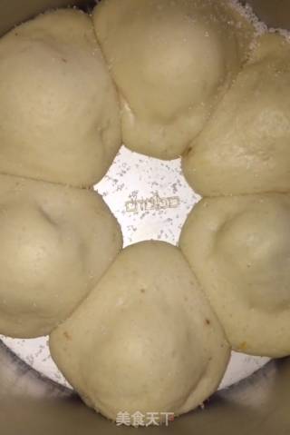 Egg Yolk Buns recipe