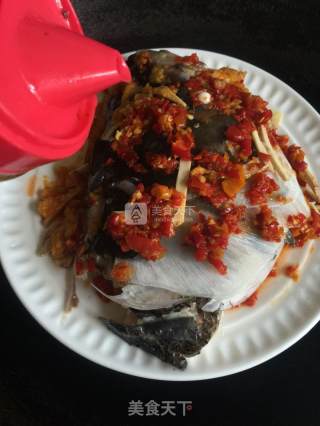 Steamed Fish Head with Chopped Pepper recipe