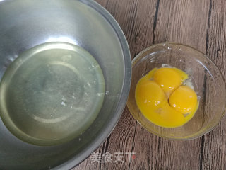 The Back Egg Method is Perfect without Cracking The Chiffon recipe