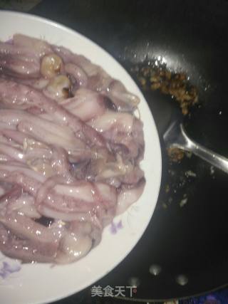 Squid Head Stewed with Chives recipe